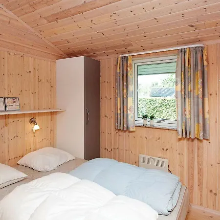 Дом отдыха Two-bedroom Holiday In Prassebo